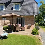 Deichhof Knudsen * Oldsum