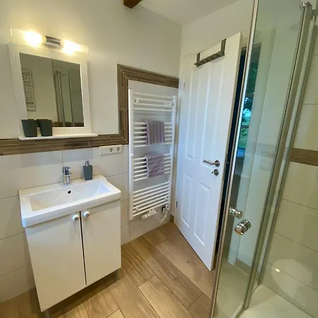 Deichhof Knudsen * Oldsum